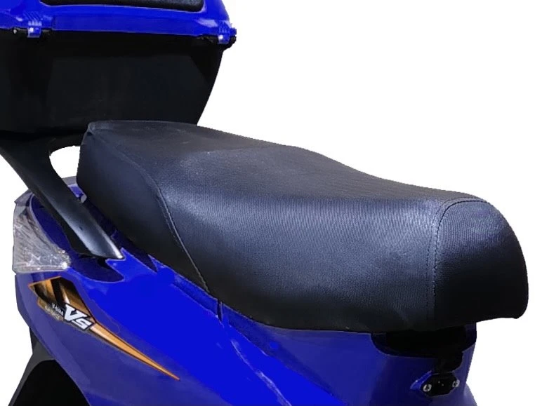 1.Tall high elastic soft chair cushion is the secret of the ultimate comfort，Keeping passengers away from heat and fatigue.
